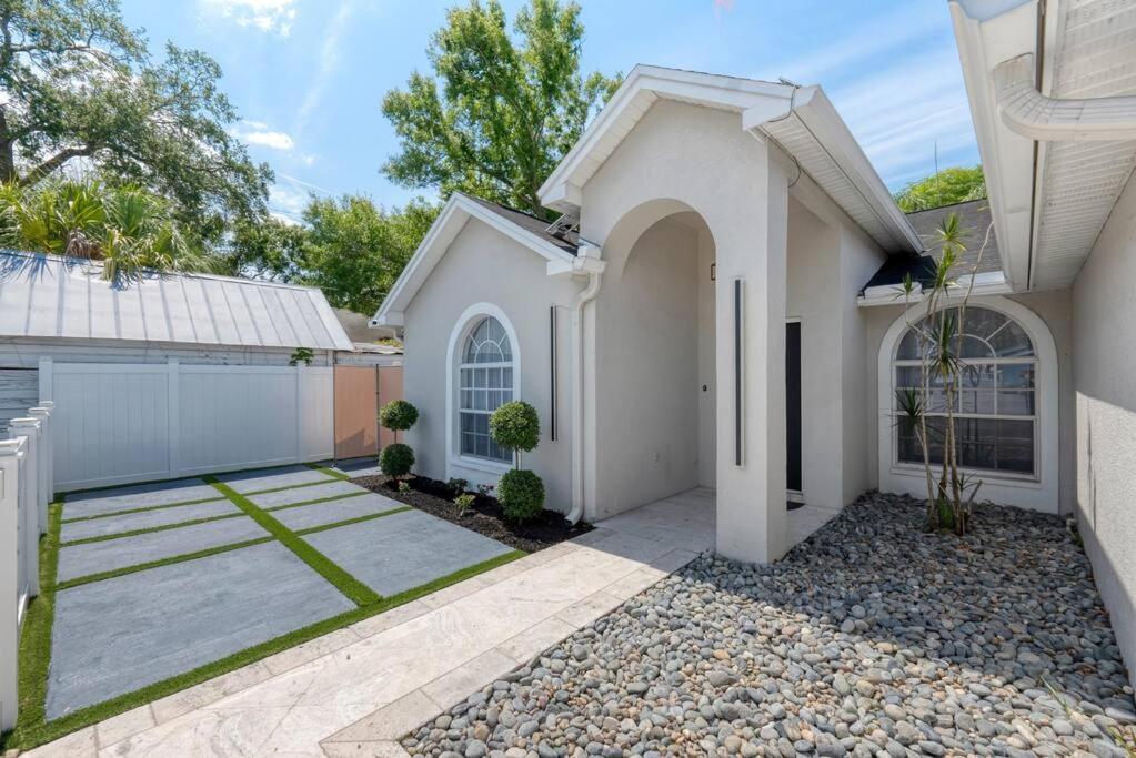 Luxury Style Townhome With Pool - 1 Miles To Bucs Stadium Tampa Zewnętrze zdjęcie